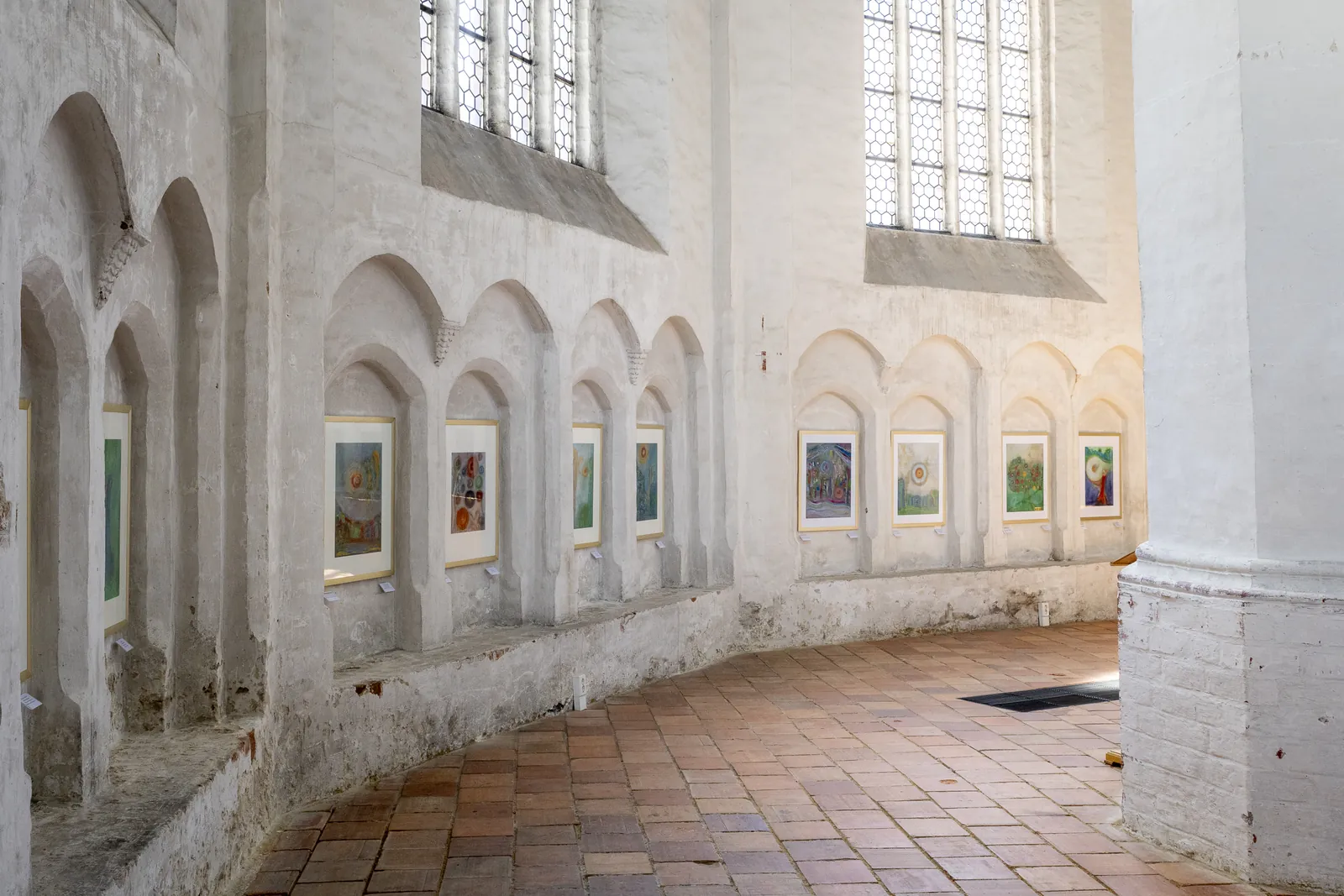 Ausstellung „Komm nur herein, ich öffne dir mein ganzes Herz“ in der Oberkirche St. Nikolai, Cottbus